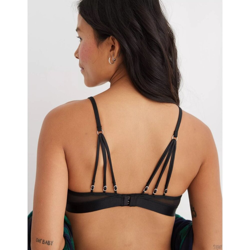 Aerie NWT Shine Embroidered Triangle Bralette in True Black size Medium - Picture 2 of 9